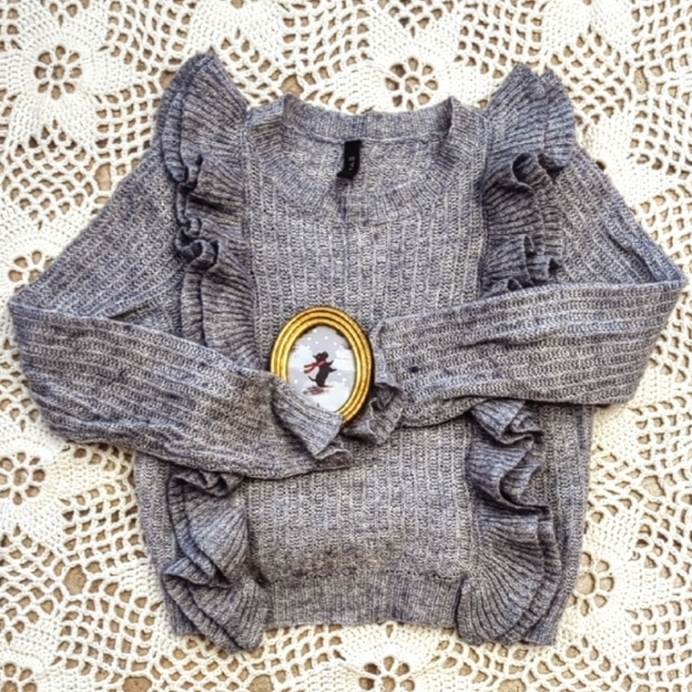 Y.A.S Danish Brand Wool Mohair Blend Ruffle Light Pullover